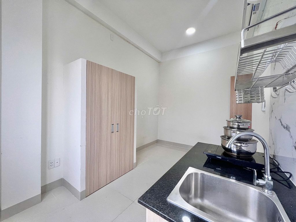 The brand-new room stamps are open to the Bình Thạnh drug family