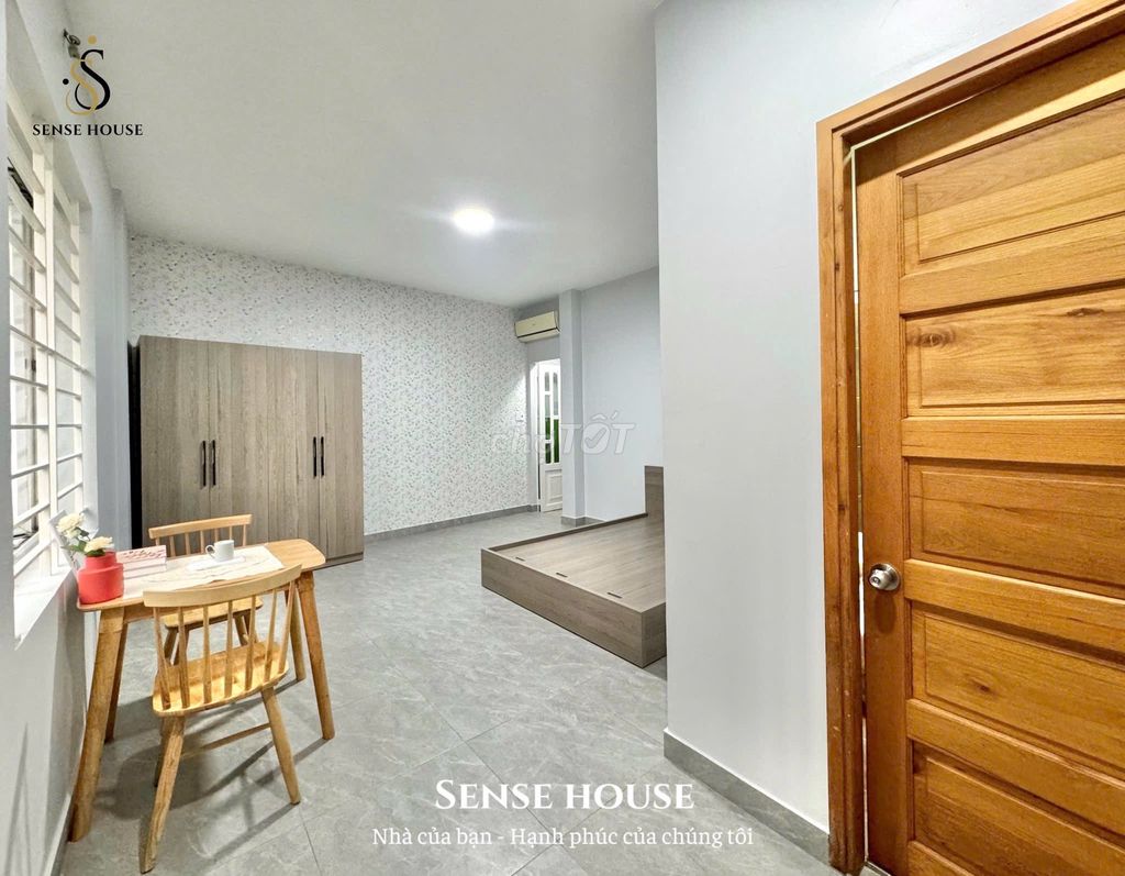Rent a new room, security, cool.