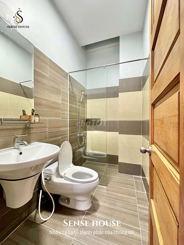 Rent a new room, security, cool.