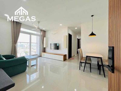 Clear the Mini elevator apartment. - Right on Hai Bà Trưng.