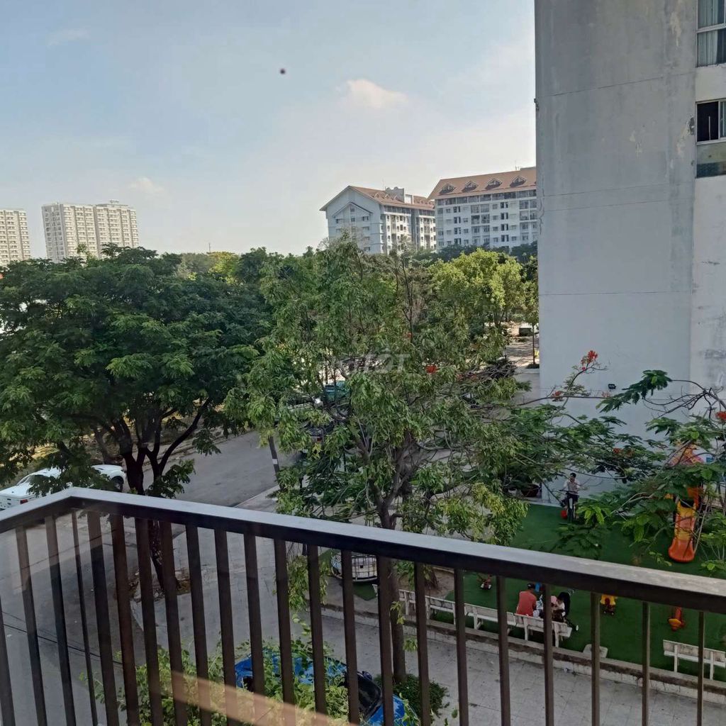 Rent a service apartment.