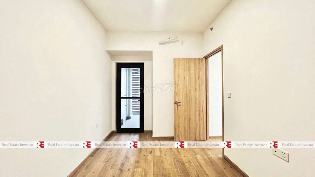 Early November 2 bedroom 61 M 9 Million in Ho Chi Minh City