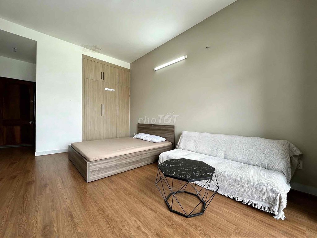 - Bình Thạnh root free room.