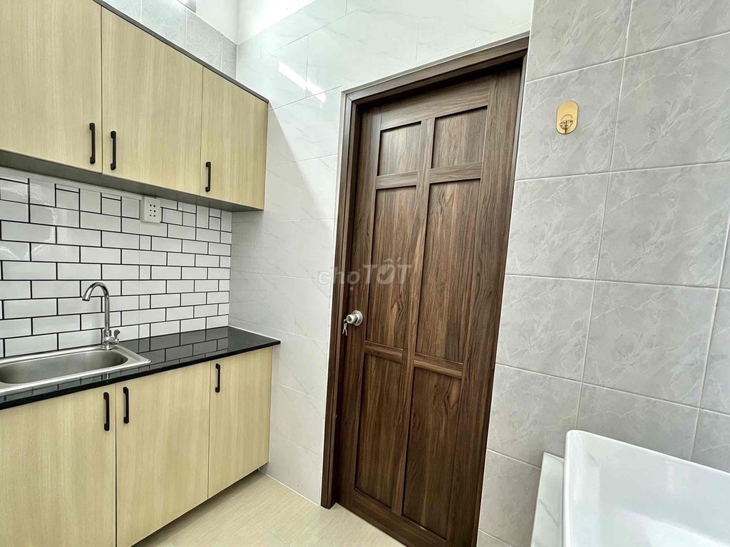 - Bình Thạnh root free room.