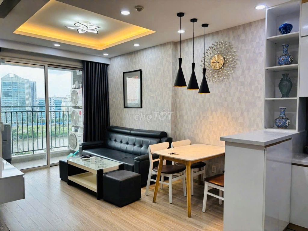 Sunrise Riverside 70 meters2, nice interior.