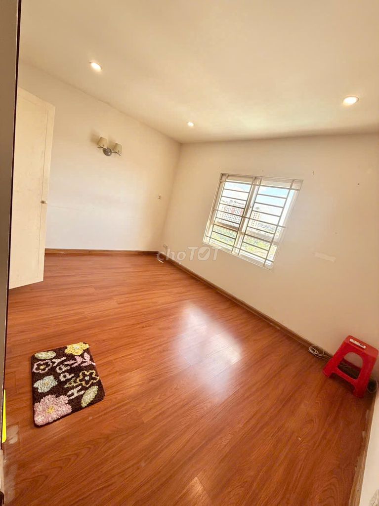 Jason 1 - 118 m - 3 bedroom 2 toilet - 14 million - enough nth