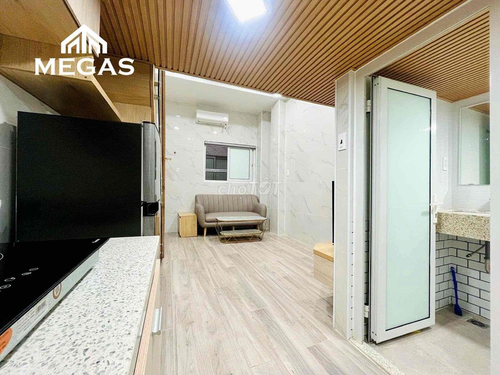Advanced apartment luxurium full high-level interior - Nguyễn Văn Luông