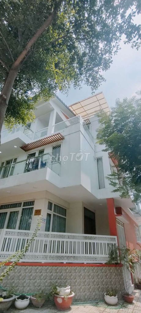 apartment dv 2 large balconies, Kadc River Coast 300 meters from the rm,