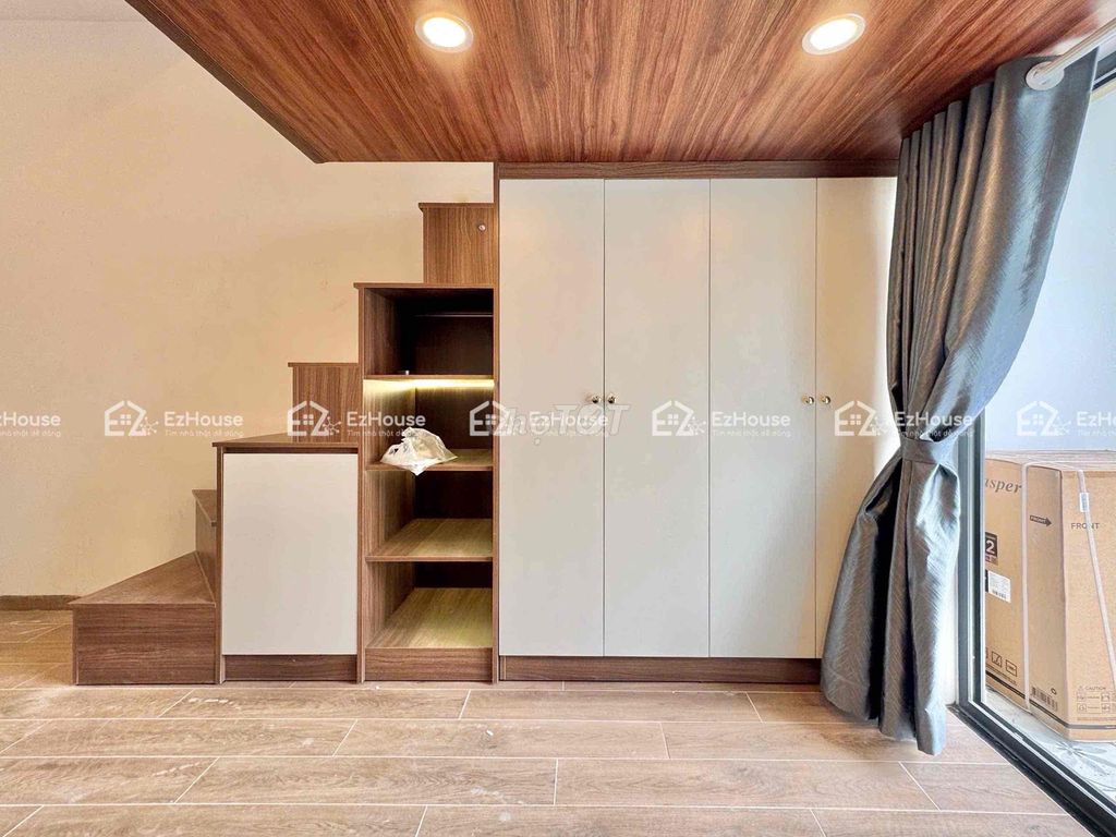 The modern-day bar apartment is full of furniture right here at Vườn Lài-lb