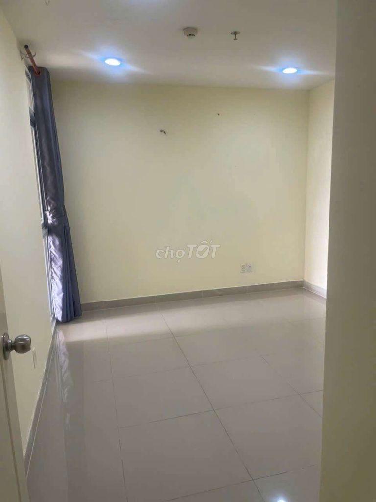 apartment 2 sleeps in Conic skyway