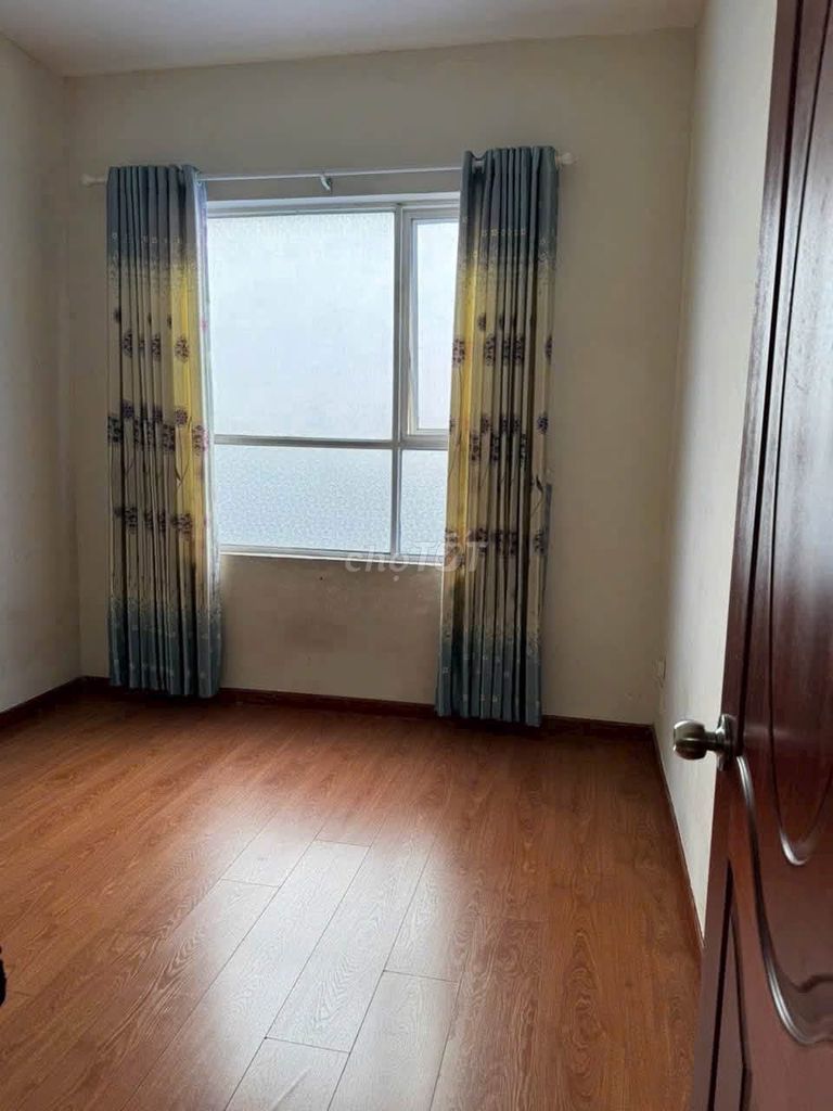 Rent the ztoter apartment, District 12 bedrooms / 1