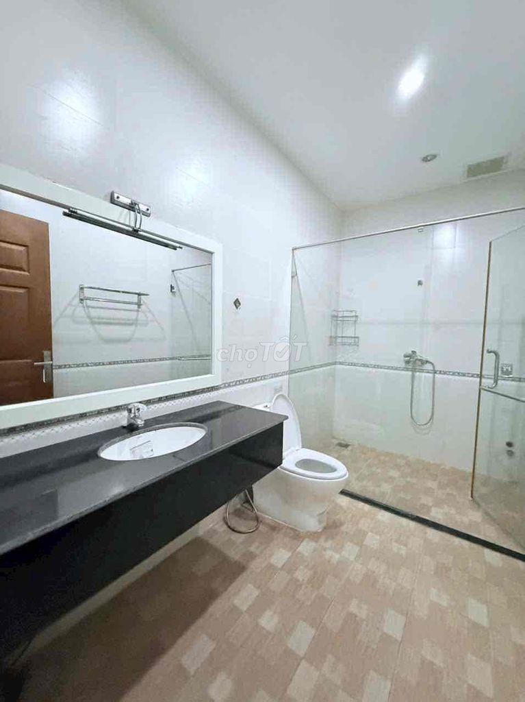 We'll rent it to a clear house - Nguyễn Cửu Vân lane - 21 Trieu