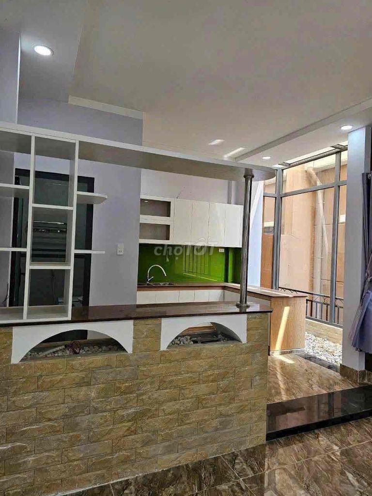 We'll rent it to a clear house - Nguyễn Cửu Vân lane - 21 Trieu