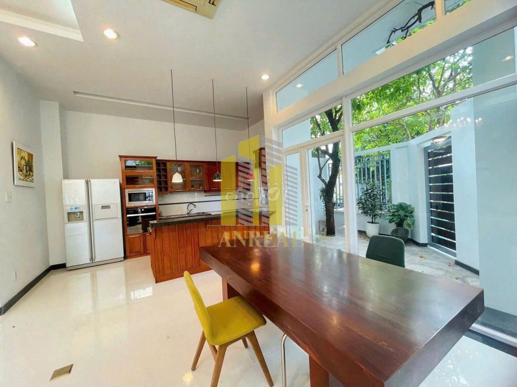 Rent the modern house at 60 million.