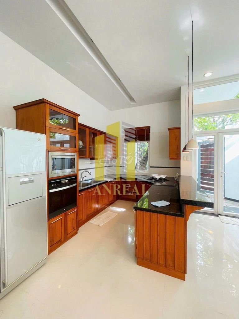 Rent the modern house at 60 million.