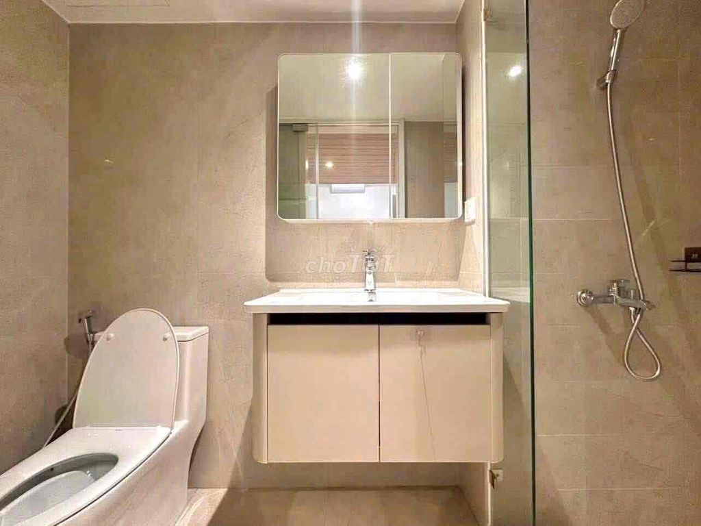 To rent freshly built Lê Văn Việt_goodman