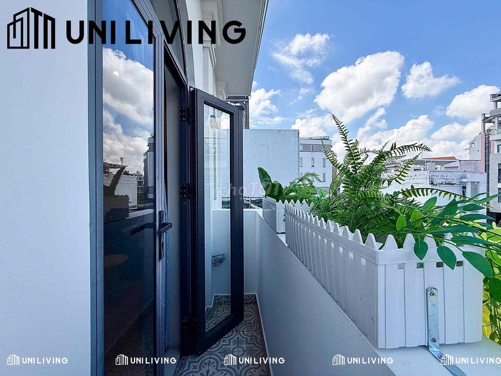 The two bedrooms are 100% sophisticated.