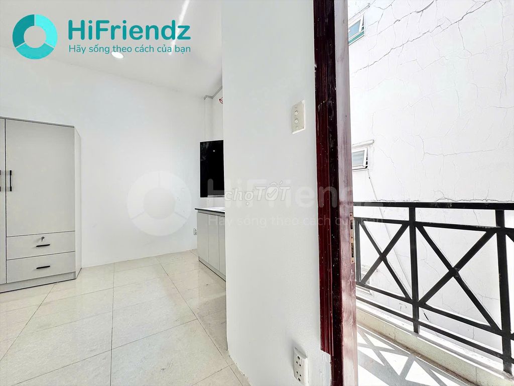 Rent the room like 40 meters.