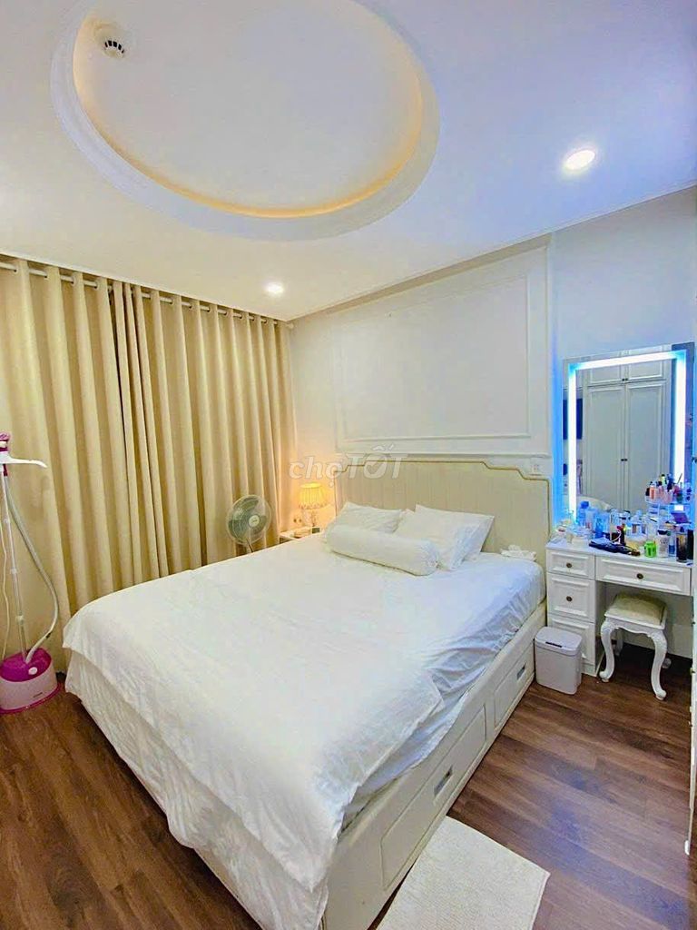 Rent Galaxy 9, 2 bedrooms, 2 toilets, 69 meters, Full Seven, for 16 million