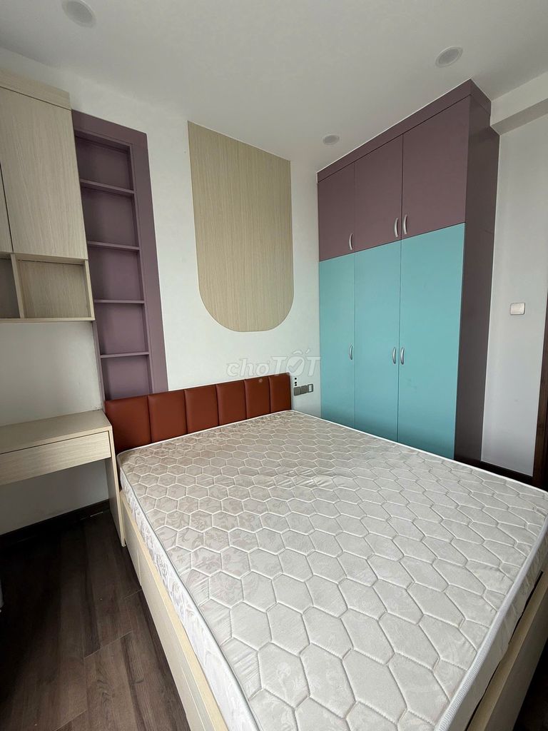 parkview Bình Thạnh rents three full bedrooms at 22 million.