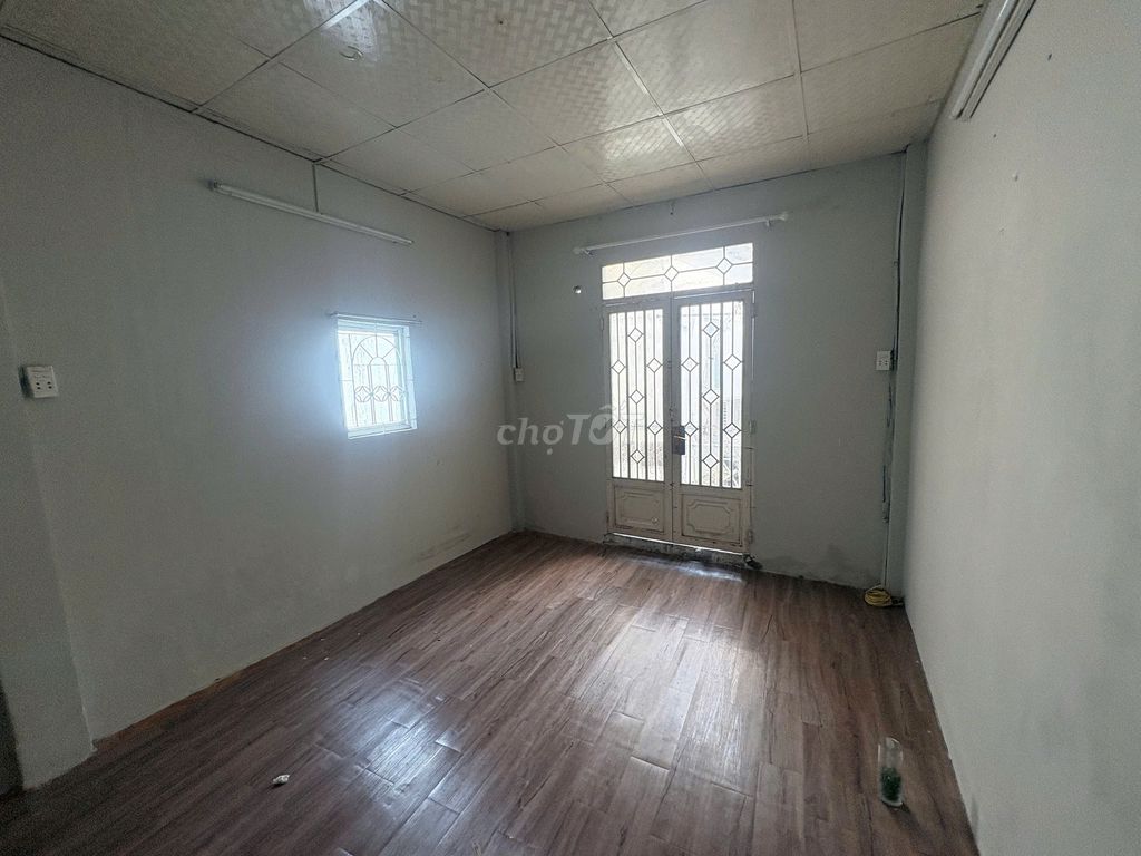 Rent the original house, alley, Wu Lotus, billionaire, hmm