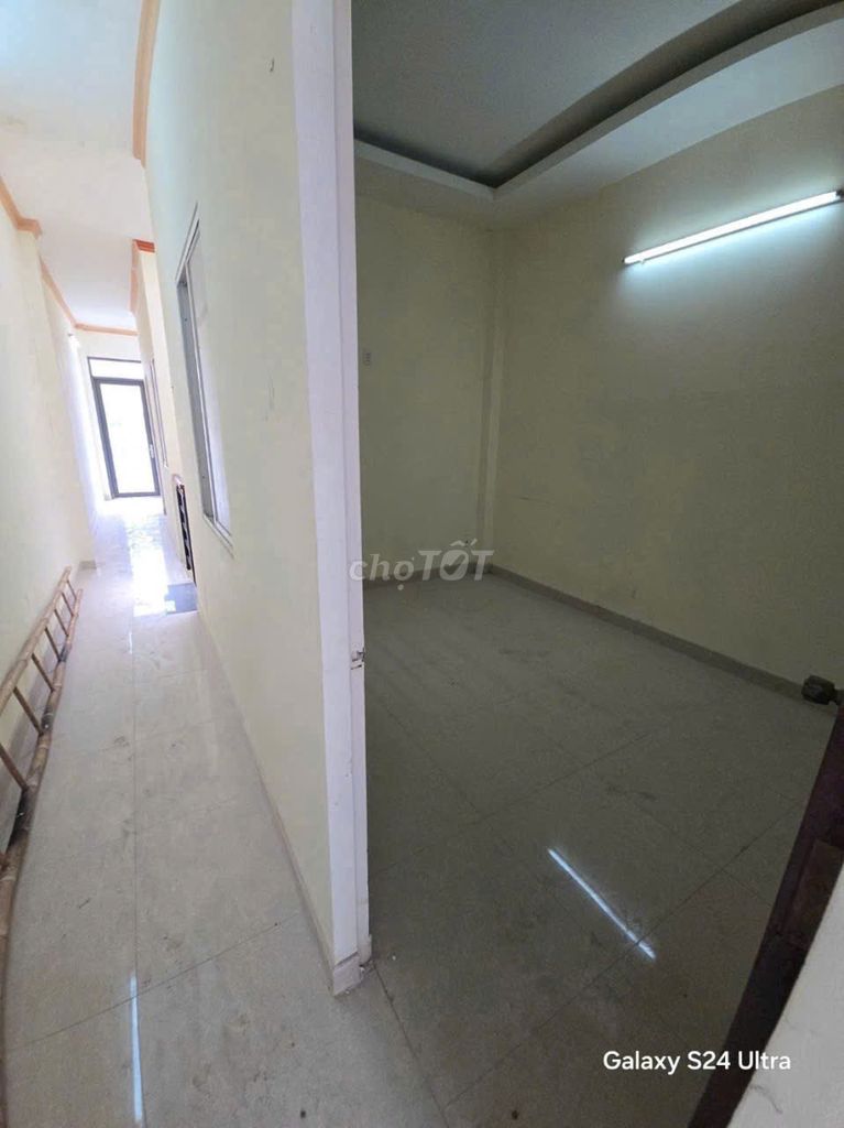 (9.5 million 3 bedrooms) Rent Lê Trọng Tấn 4 x15 meters per floor