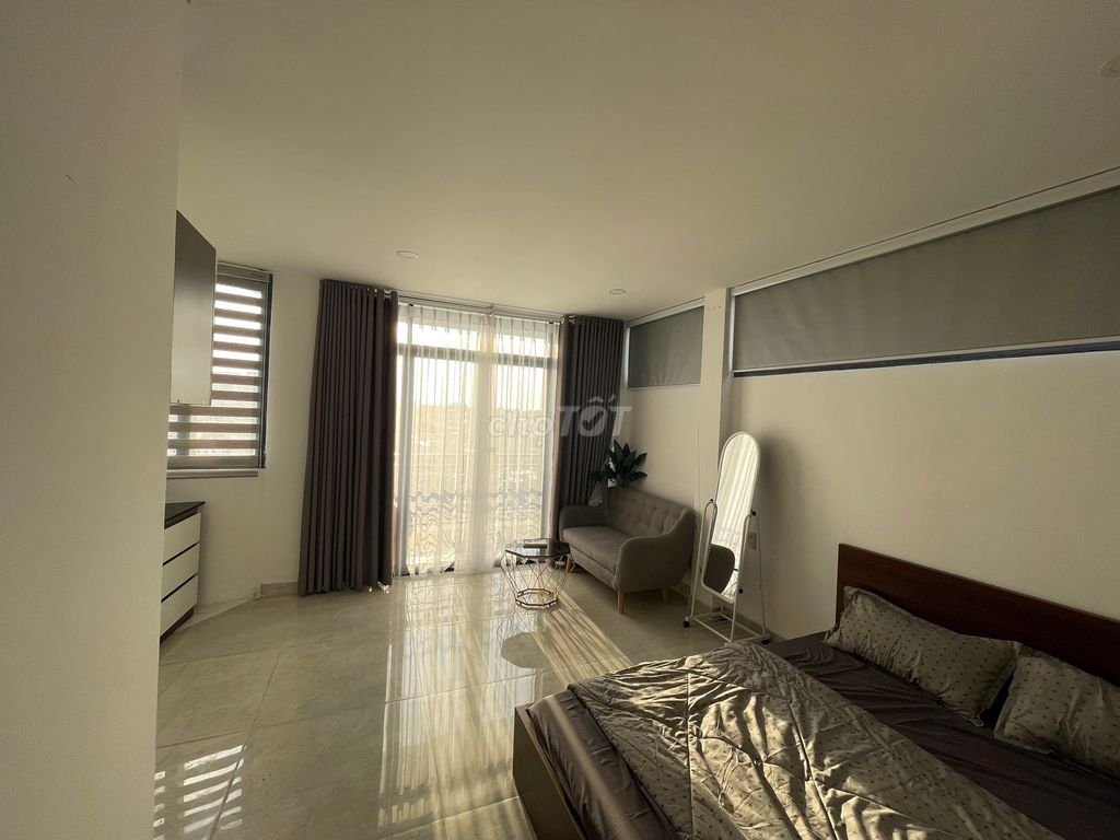 Rent a Bình Thạnh super room in Hong Kong.