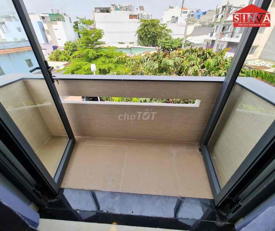 1015 Huỳnh Tấn Phát free balcony.