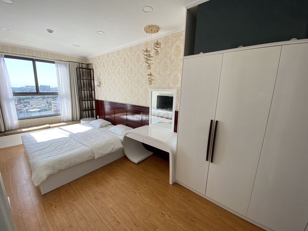Rent two bedrooms, full interior, 17 million.