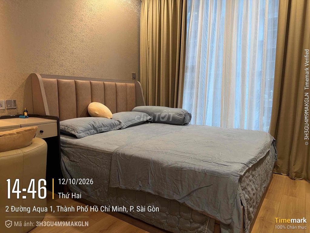 Rent three high-end furniture rooms.