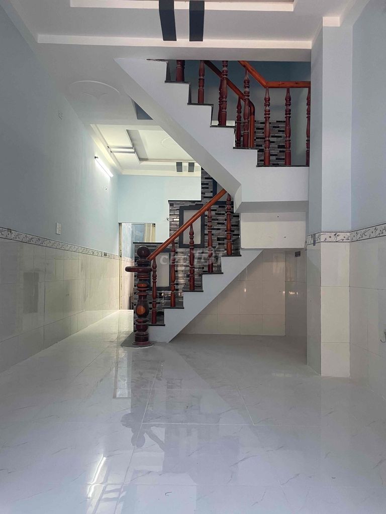 The district root 8 – 4 bedrooms, alleys - 9.5 million
