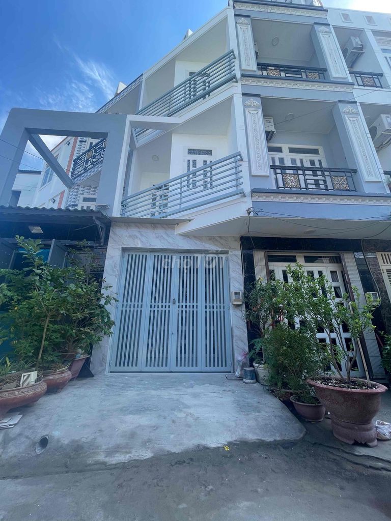 The district root 8 – 4 bedrooms, alleys - 9.5 million