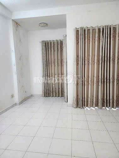 Renting the entire Trần Trọng Cung alley, 7th and 4 x14, 1210 floors.