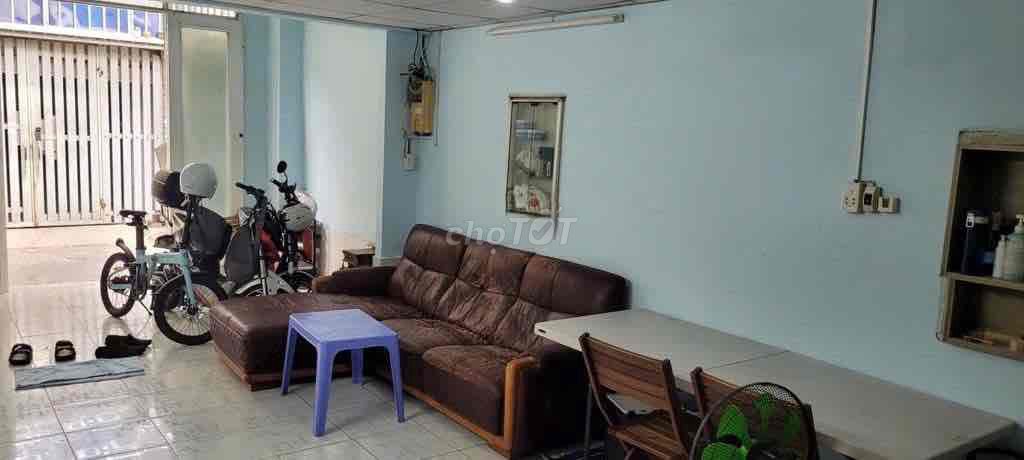 Nice new home. 4 x 12th floor, second floor. 2 with Tô Hiến Thành-714.
