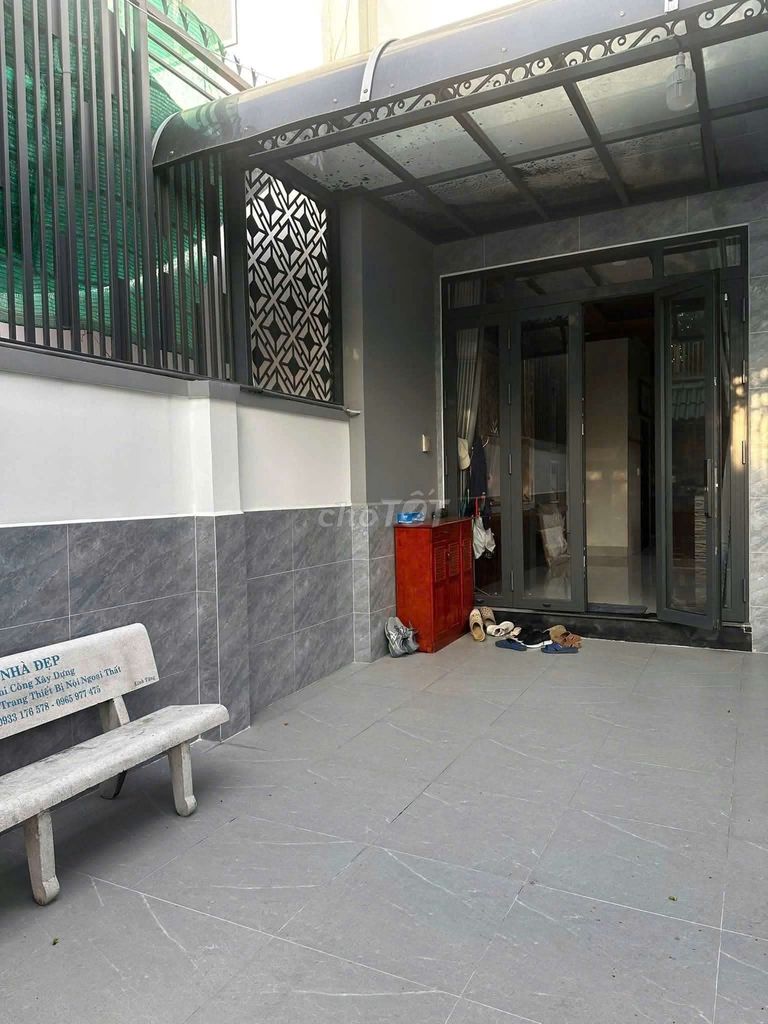 Super nice place, Linh Đông. 1 Mt 3th floor 4 bedroom 4 toilets