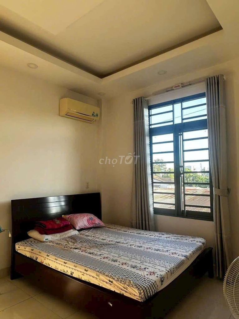 Super nice place, Linh Đông. 1 Mt 3th floor 4 bedroom 4 toilets