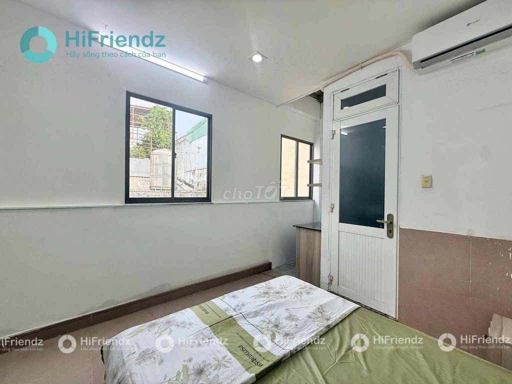 The full - furniture apartment near the Caesar’s School