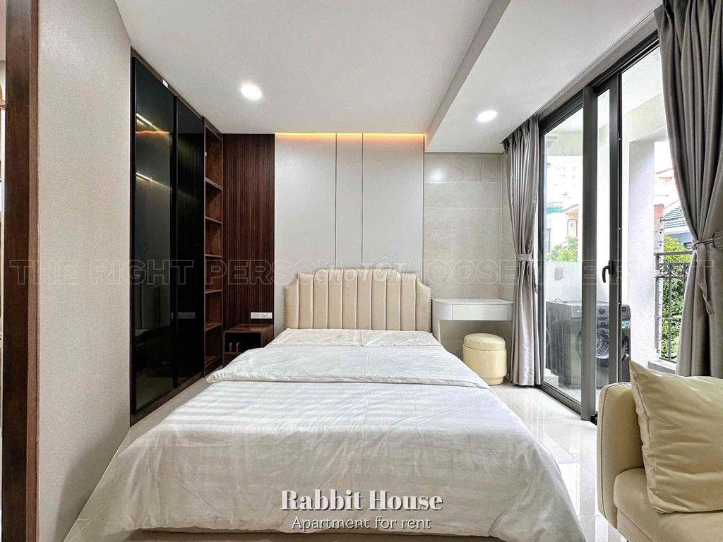 The apartment. A separate kitchen. - Super open balcony.