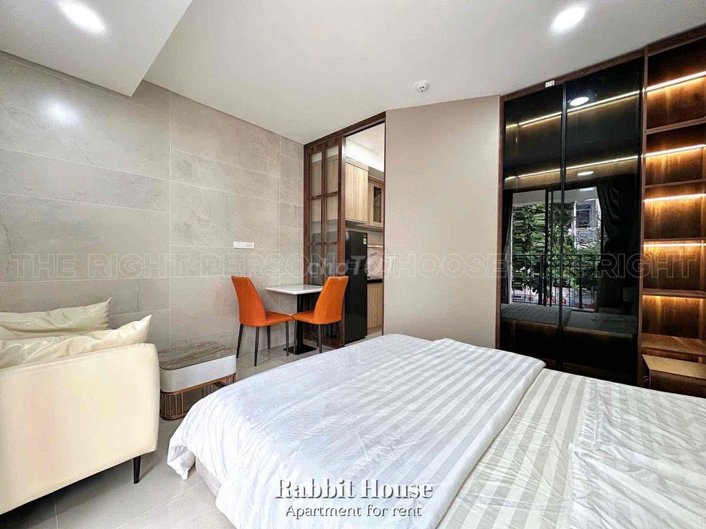 The apartment. A separate kitchen. - Super open balcony.