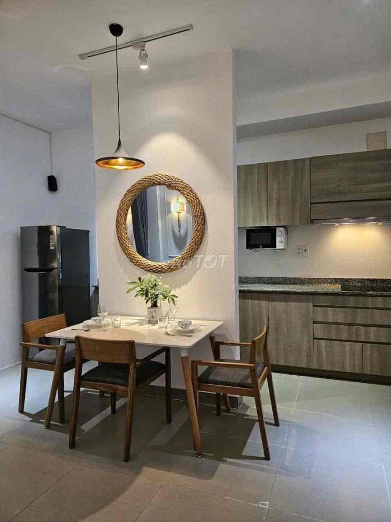 Rent the Guardian, Nam Kỳ Khởi Nghĩa District 3, District 1.