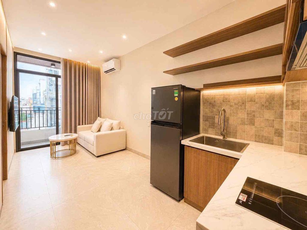 Rent me a suite. A Class Full High Bedroom.