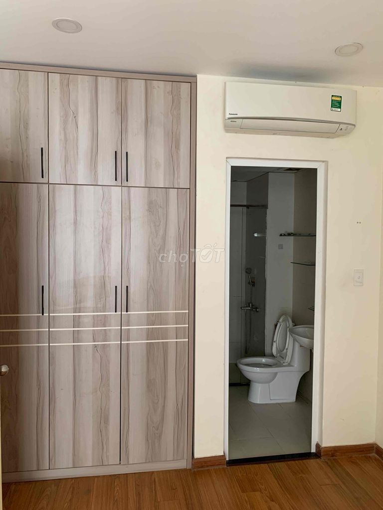Rent three bedrooms, two full-scan toilets, for 9 million and a half together Dream Home District 8