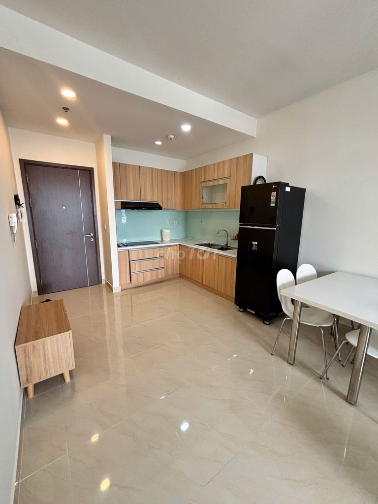 Rent Galaxy 9 District 4, 2 bedrooms, 16 million a month.
