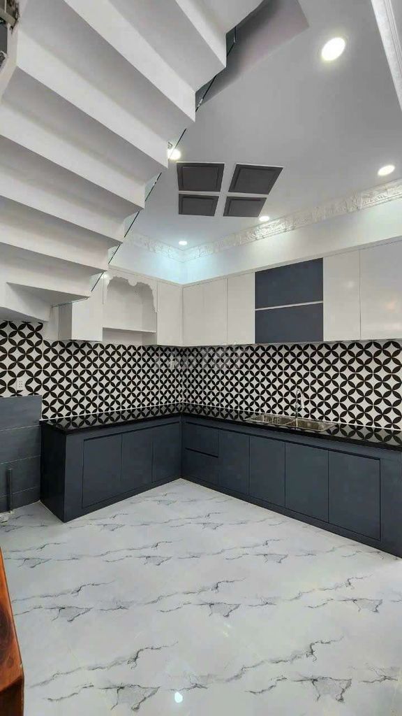 Rent Huỳnh Tấn Phát Hall, P. Tân Phú, District 7