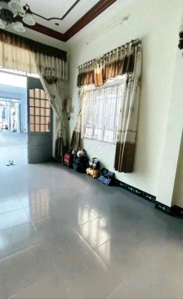 rent space: Five x28 fin interior, ten million.