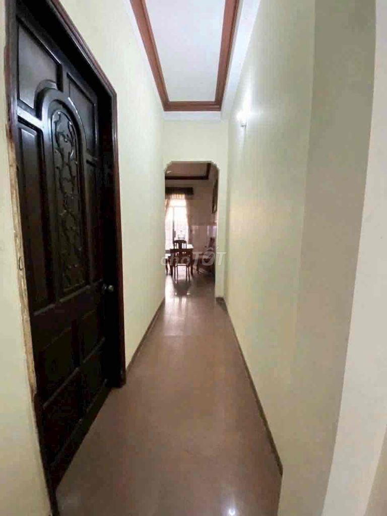 rent space: Five x28 fin interior, ten million.