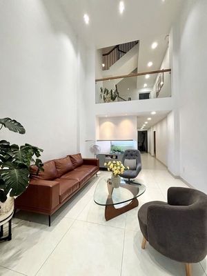 Renting Đặng Văn Ngữ qpn 4 X20 M car out of 2 floors, 38 million.