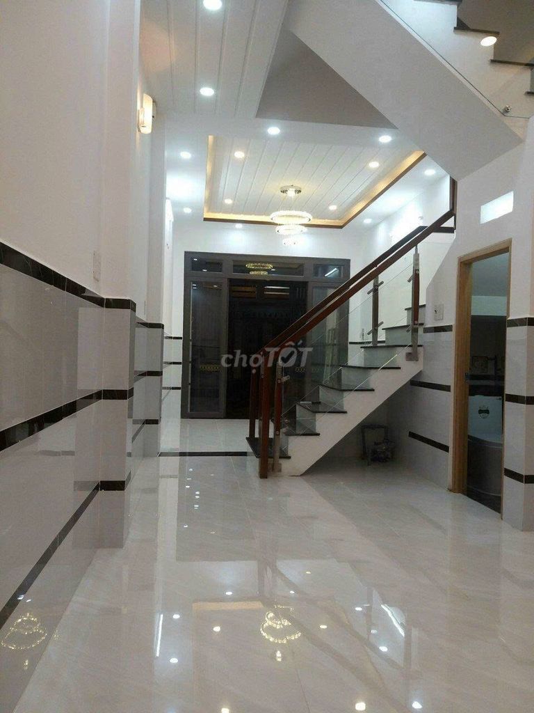Rent a 206/2-B Nơ Trang Long-712 QBình Thạnh