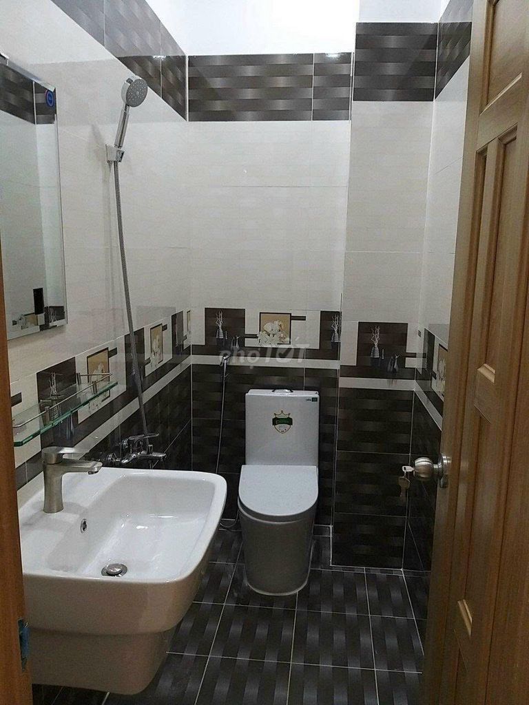 Rent a 206/2-B Nơ Trang Long-712 QBình Thạnh