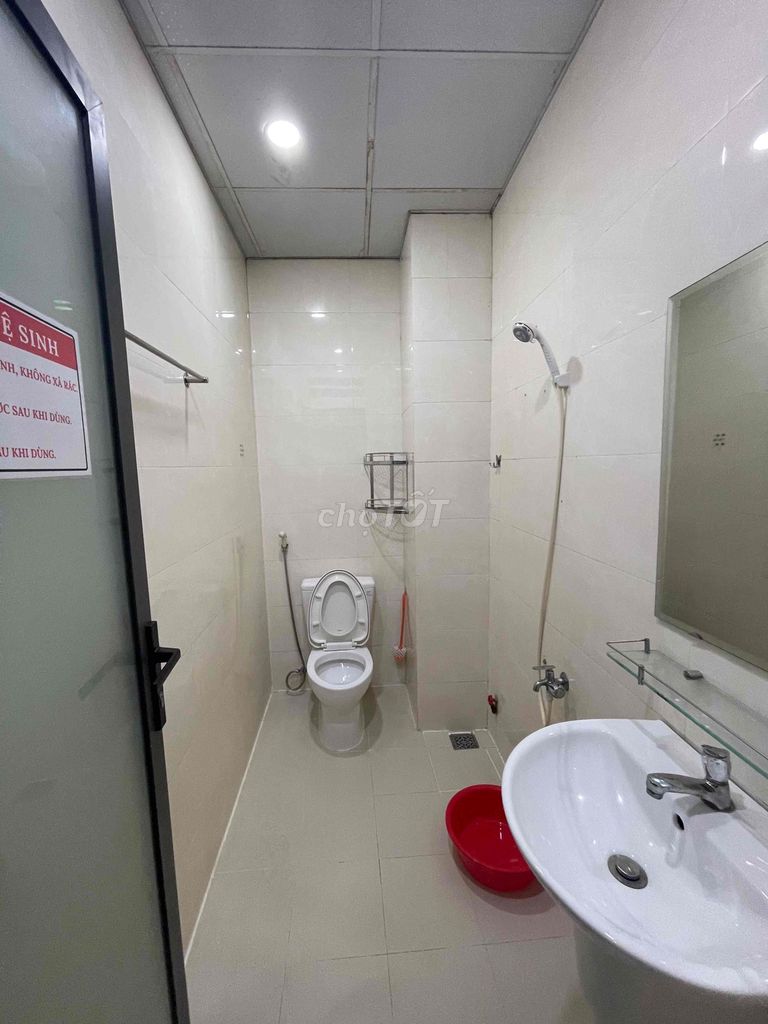 Rent a Đồng Xoài 4 x8 1 .3th floor bedroom 3 toilets full interior